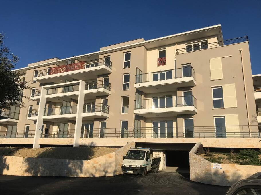 Superbe Appartement 3 Chambres A 格拉斯 外观 照片